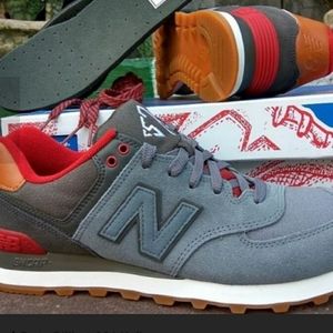 New Balance Sneakers